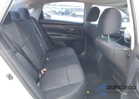 2016 Nissan Altima 2.5/2.5 S/2.5 Sl/2.5 Sr/2.5 Sv z USA, uszkodzony, nr VIN 1N4AL3AP3GC175723